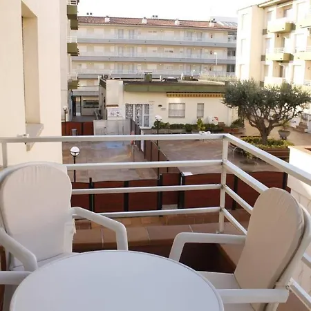 Omega L Estartit Apartman